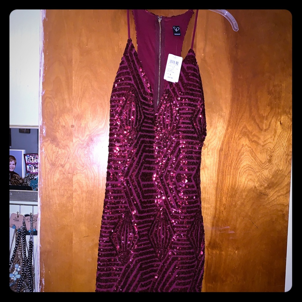 Wine sequin racer back dress size large NEW